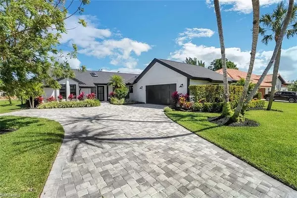 16704 Bobcat DR, Fort Myers, FL 33908