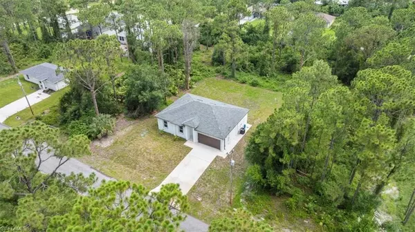 Lehigh Acres, FL 33974,836 Clow ST E