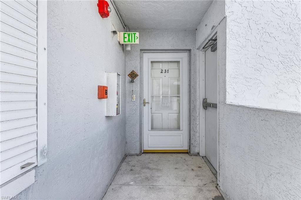 Fort Myers Beach, FL 33931,4531 Bay Beach LN #231
