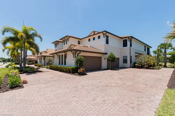 Naples, FL 34120,2173 Frangipani CIR #102