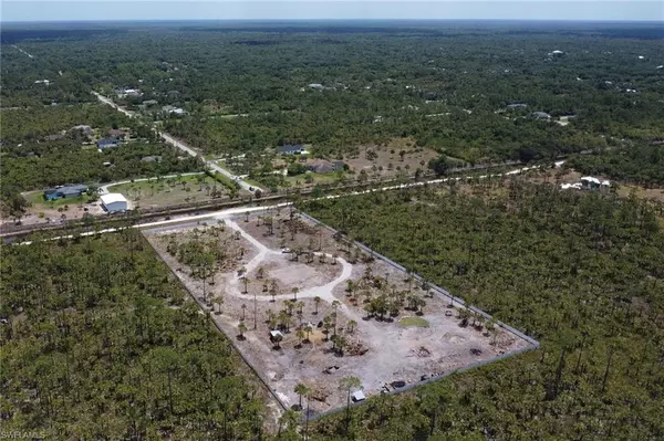 Naples, FL 34117,2455 Woodland Estates RD