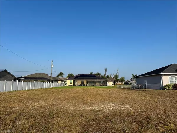 4122 SW 19th AVE, Cape Coral, FL 33914