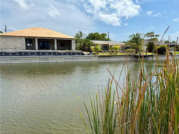 Cape Coral, FL 33914,714 SW 39th ST