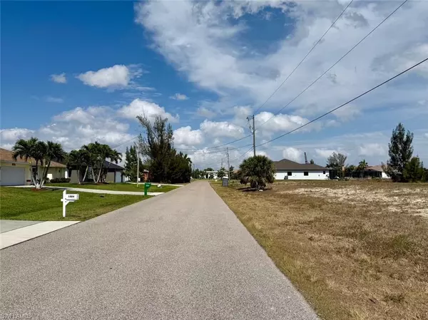 Cape Coral, FL 33914,1812 SW 28th LN