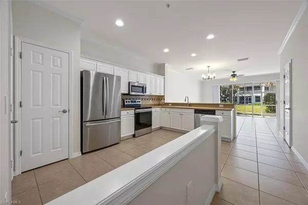 Naples, FL 34105,1260 Oxford LN