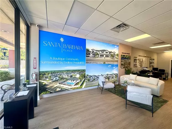 Naples, FL 34112,6085 Barbara CIR