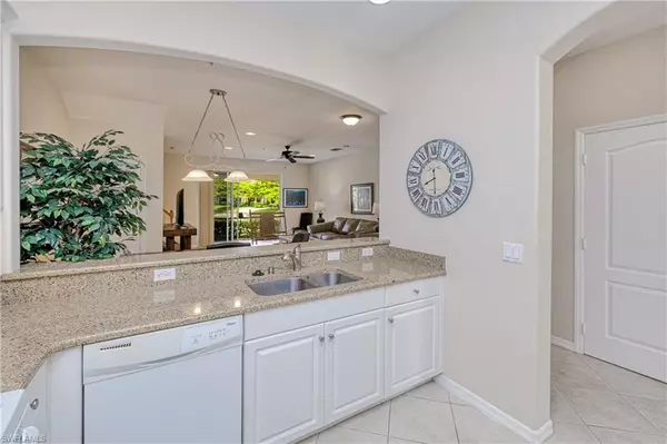 Fort Myers, FL 33905,3211 Cottonwood BND #702