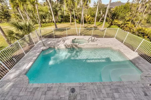 Fort Myers, FL 33908,13450 Coral DR