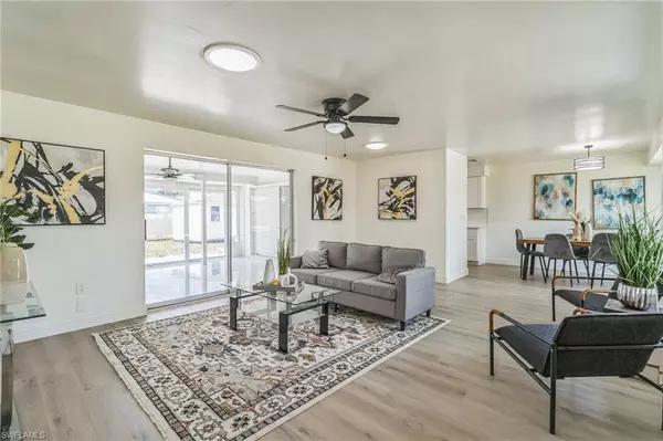 Naples, FL 34112,4048 Mohawk PL
