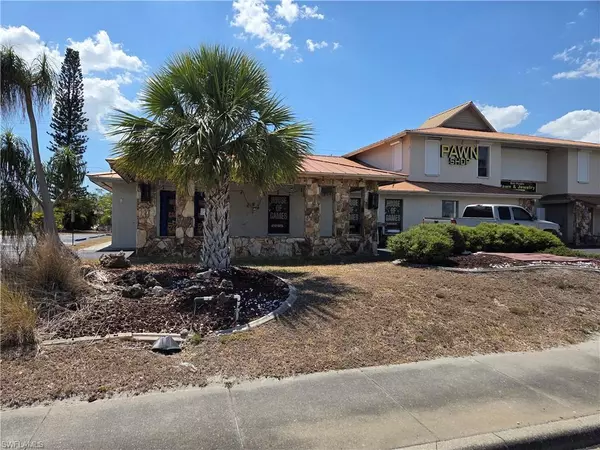 Cape Coral, FL 33990,1910 Del Prado BLVD S
