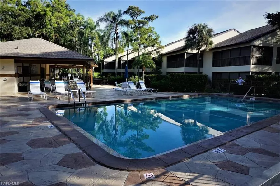 1820 Kings Lake BLVD #103, Naples, FL 34112