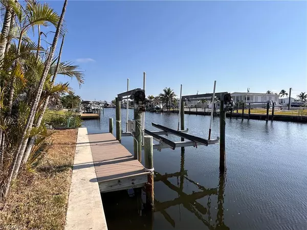 St. James City, FL 33956,2654 Heron CT