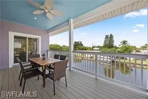 Matlacha, FL 33993,11467 Island AVE