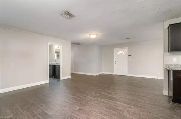 Fort Myers, FL 33905,2414 Parkview DR