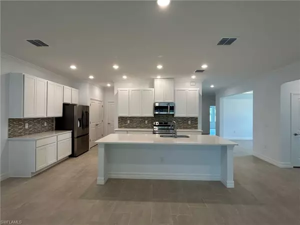 Cape Coral, FL 33993,1008 NW 19th AVE