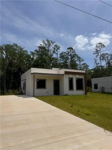 1932 Marlay AVE, Lehigh Acres, FL 33972
