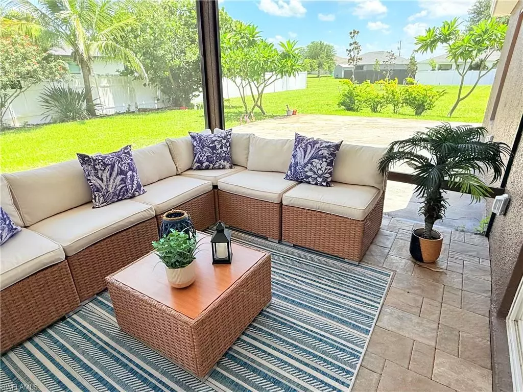 Cape Coral, FL 33993,621 NW 28th TER