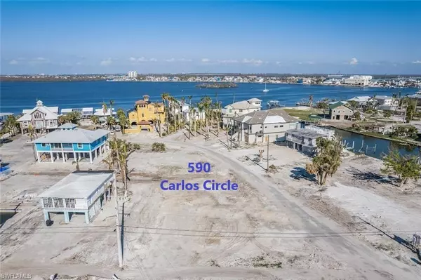 Fort Myers Beach, FL 33931,590 Carlos CIR