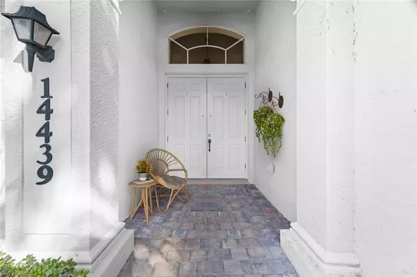 Naples, FL 34114,14439 Manchester DR