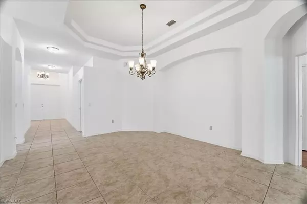 14439 Manchester DR, Naples, FL 34114