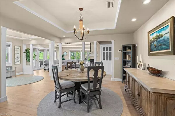 18250 Parkridge CT, Fort Myers, FL 33908