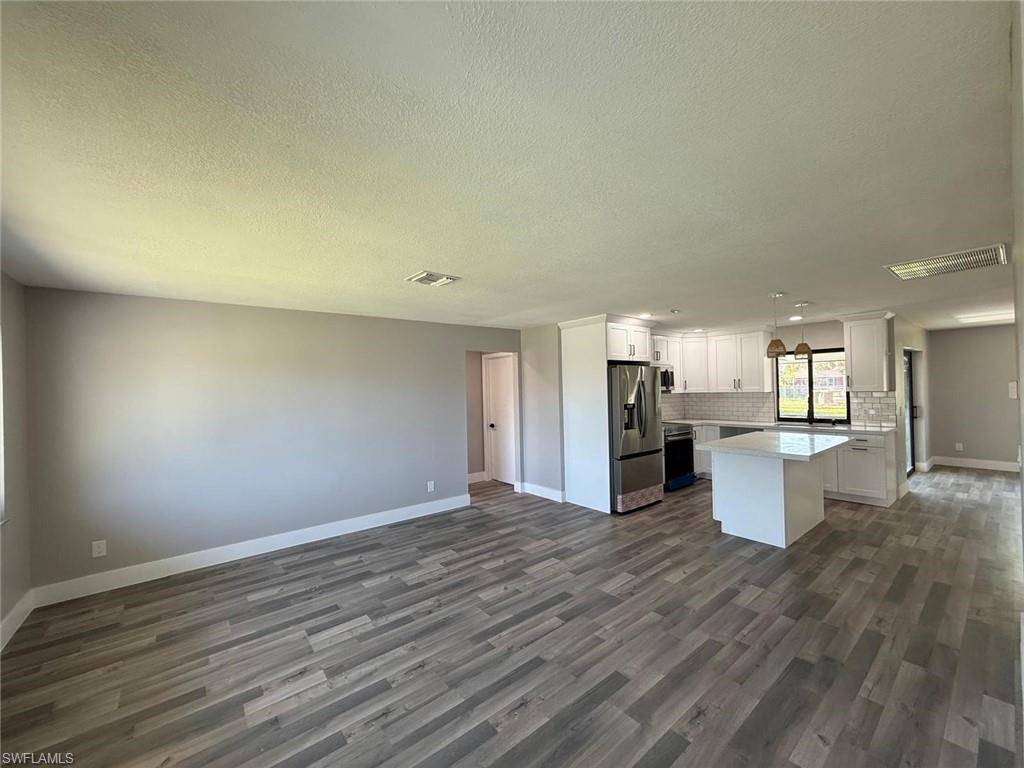 Cape Coral, FL 33904,1219 SE 25th TER