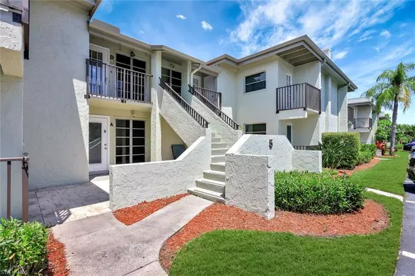 Fort Myers, FL 33907,7400 College PKWY #5A