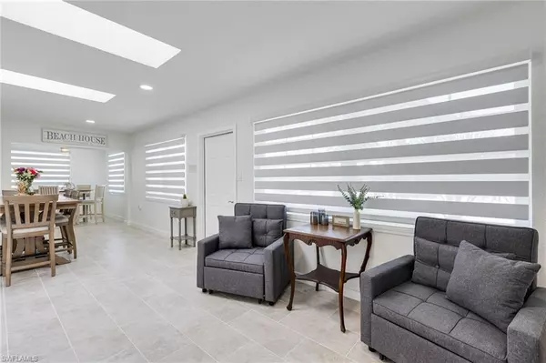 Fort Myers Beach, FL 33931,179 Hibiscus DR