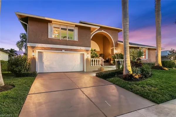 1770 Hummingbird CT, Marco Island, FL 34145