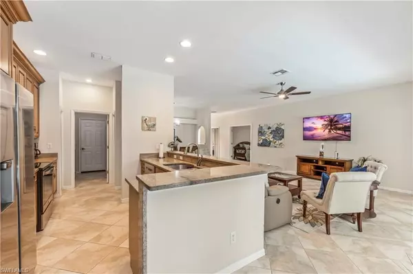 Bonita Springs, FL 34135,25530 Springtide CT