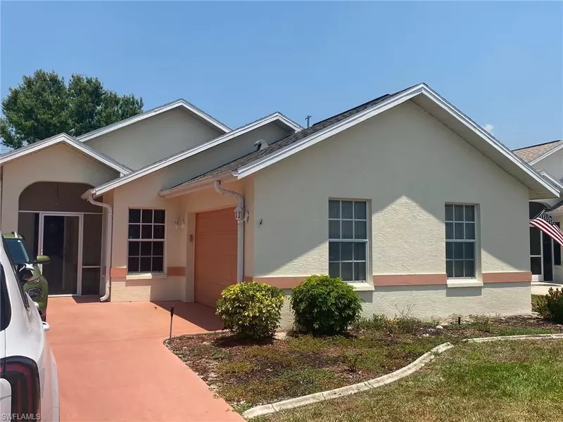 3551 Gloxinia DR, North Fort Myers, FL 33917