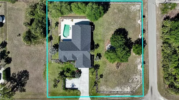 Lehigh Acres, FL 33972,421 Dayton AVE