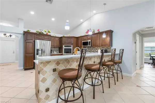 Cape Coral, FL 33914,5025 SW 17th AVE