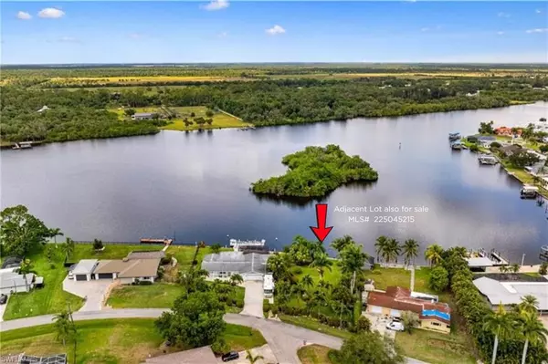 Fort Myers, FL 33905,14544 Riverside DR