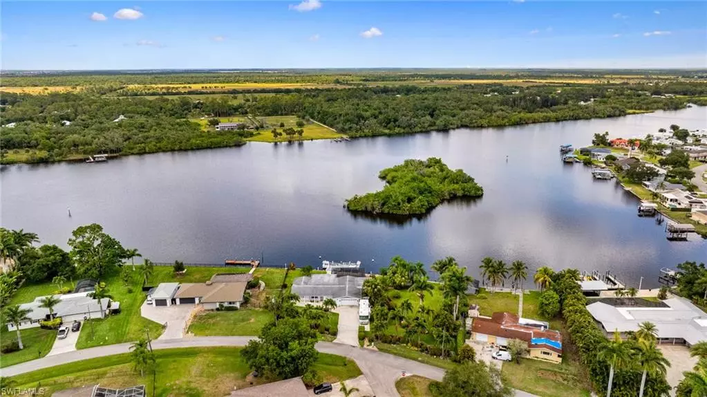 Fort Myers, FL 33905,14550 Riverside DR