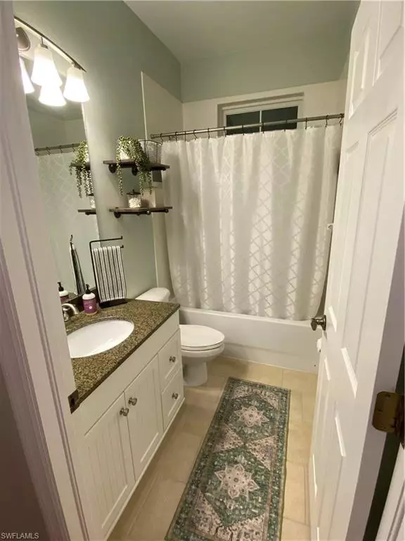 Alva, FL 33920,1990 Snyder DR