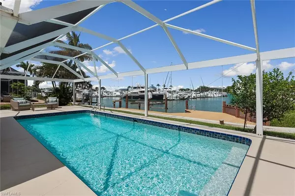 Marco Island, FL 34145,819 Buttonwood CT