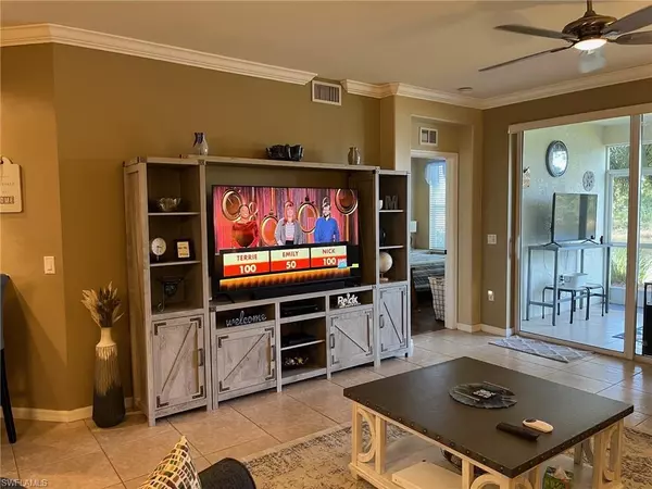 Fort Myers, FL 33913,10111 Colonial Country Club BLVD #2304