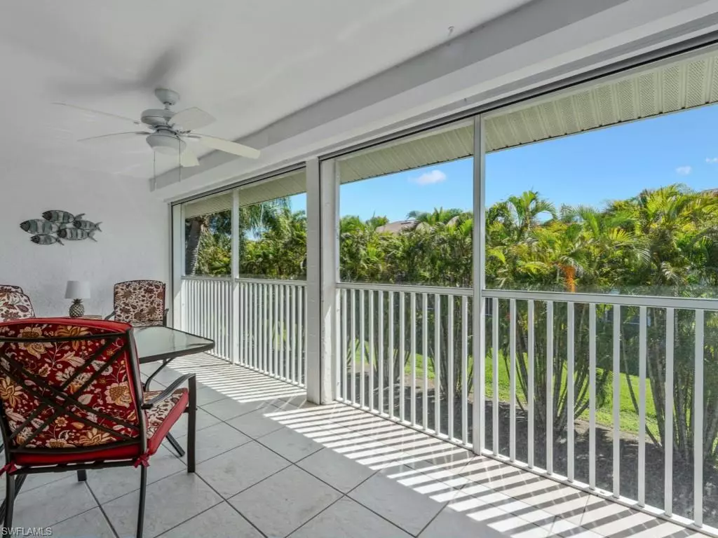 Marco Island, FL 34145,850 Elkhorn CT #222