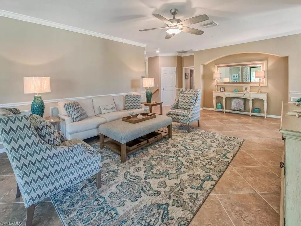 Naples, FL 34113,9484 Casoria CT #201