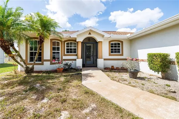 Naples, FL 34120,3730 33rd AVE NE