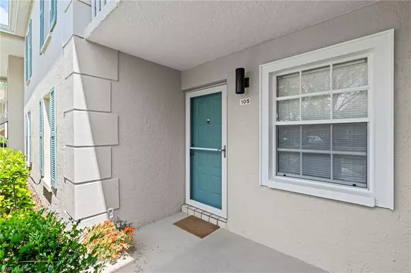 Naples, FL 34112,1704 Kings Lake BLVD #105