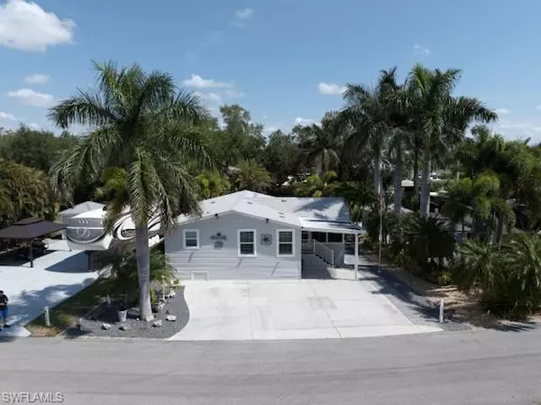Fort Myers, FL 33905,5570 Cypresswoods Resort DR