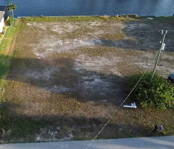 Cape Coral, FL 33914,2712 SW 37th TER