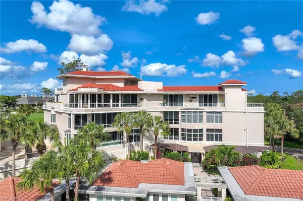 Naples, FL 34105,2630 Grey Oaks DR N #B18