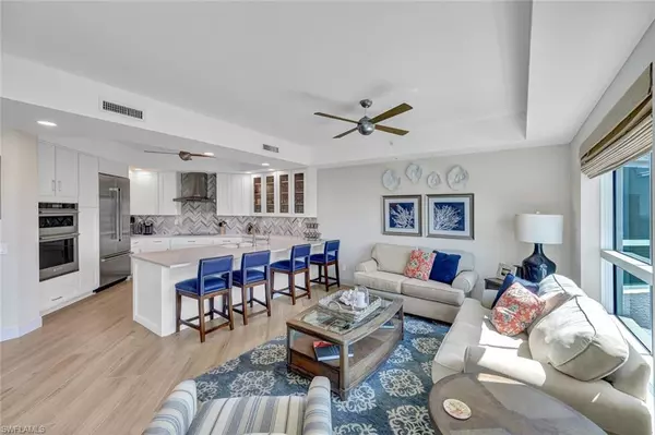 Naples, FL 34110,295 Grande WAY #402