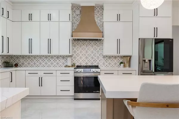 Bonita Springs, FL 34135,24131 Cock Robin LN