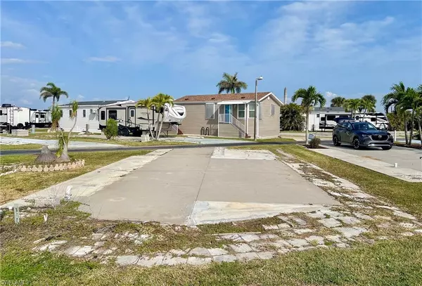 Fort Myers, FL 33908,19681 Summerlin 331D RD
