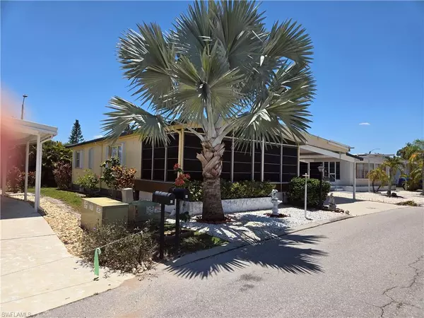 North Fort Myers, FL 33903,44 Nicklaus BLVD