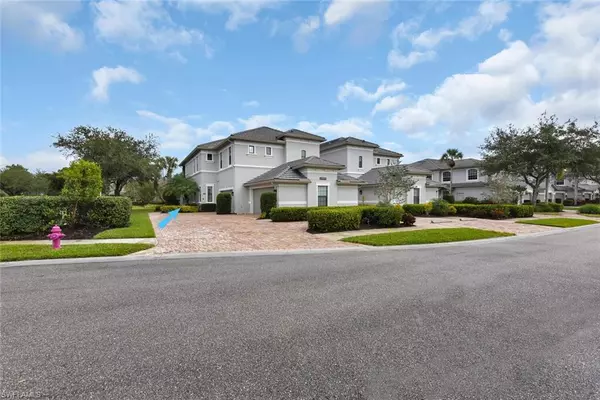 12009 Covent Garden CT #3004, Naples, FL 34120